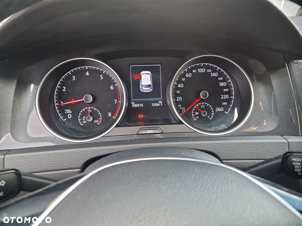 Volkswagen Golf - 15