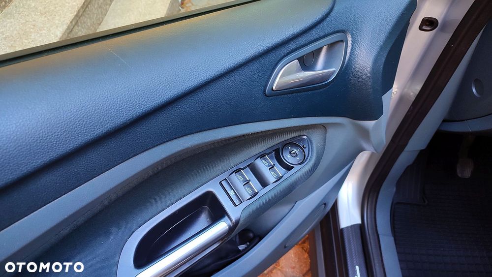 Ford C-MAX 1.6 TDCi Edition - 29