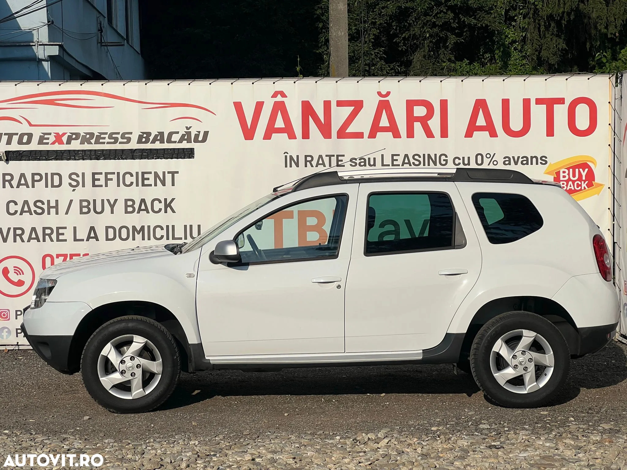 Dacia Duster 1.5 dCi 4x4 Prestige - 13