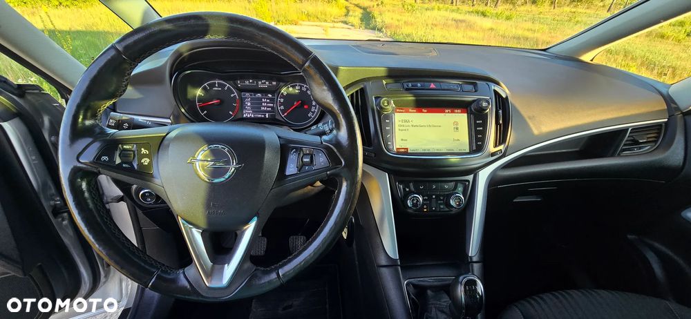 Opel Zafira Tourer 1.4 Turbo Active - 24