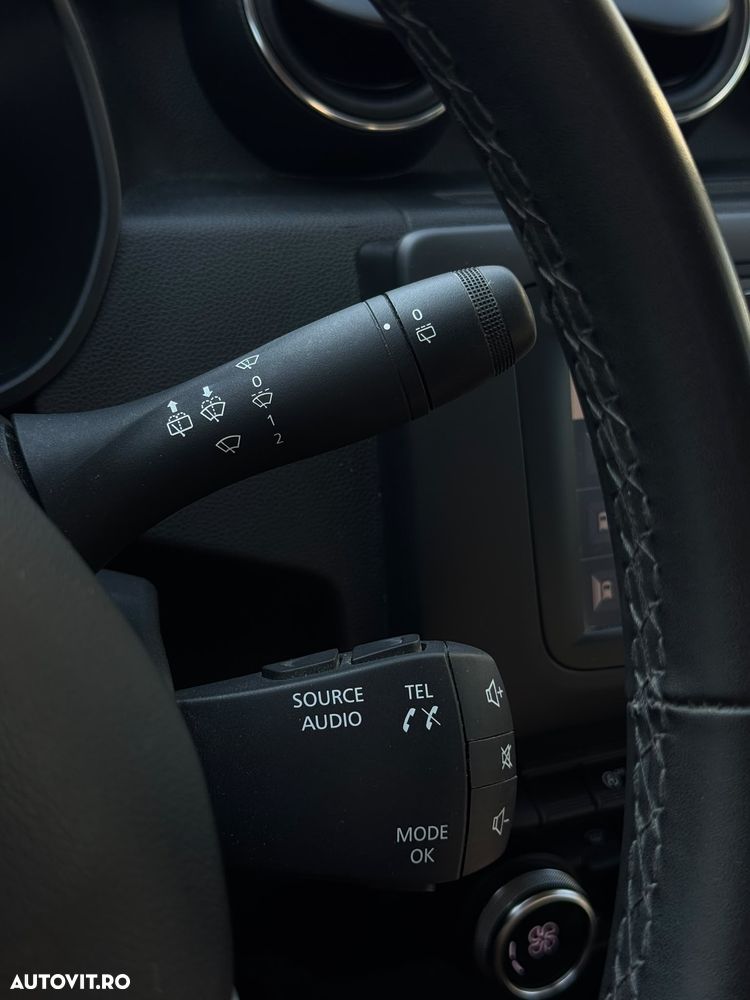 Dacia Duster 1.5 dCi 4x2 Prestige - 40
