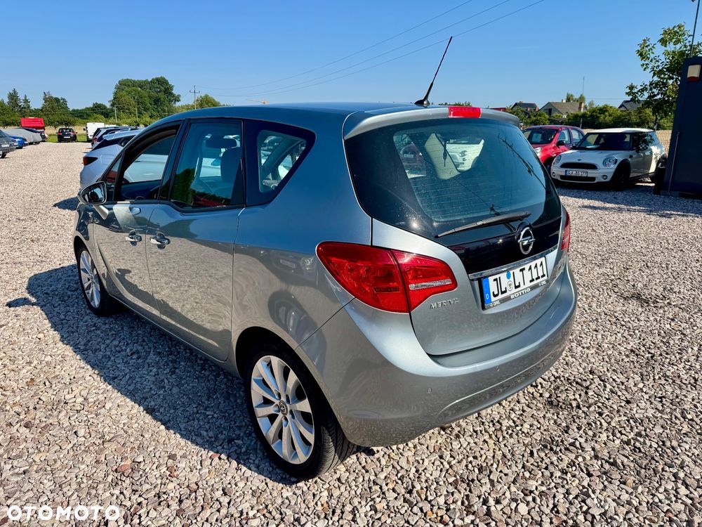 Opel Meriva - 12