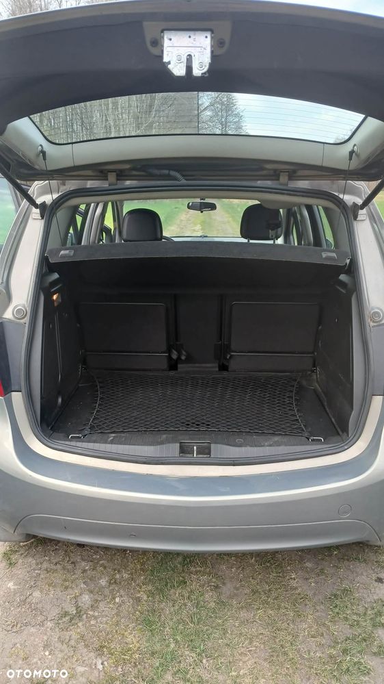 Opel Meriva 1.4 Essentia - 11