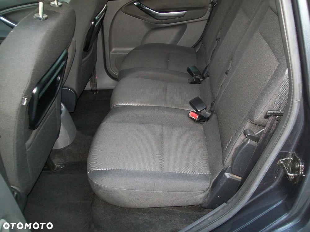 Ford C-MAX 1.6 Ambiente - 6