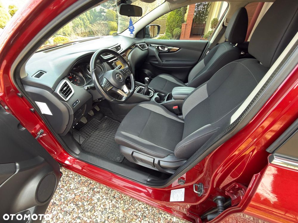 Nissan Qashqai 1.3 DIG-T Acenta - 17