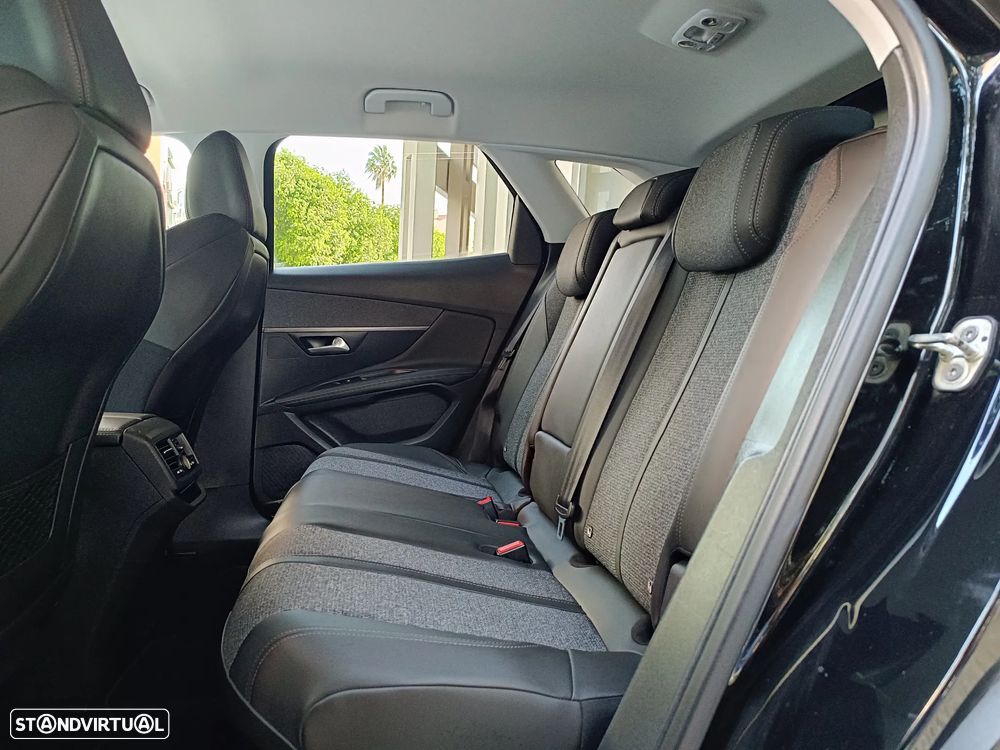 Peugeot 3008 1.2 PureTech Allure Pack EAT8 - 14