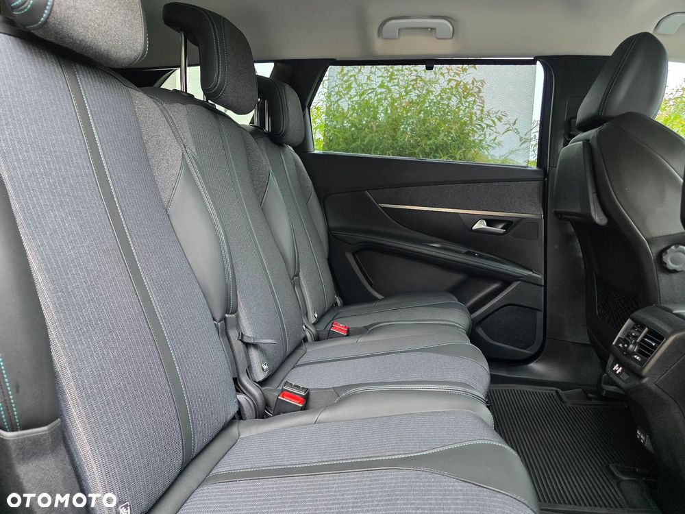 Peugeot 5008 1.5 BlueHDi Allure S&S EAT8 - 29