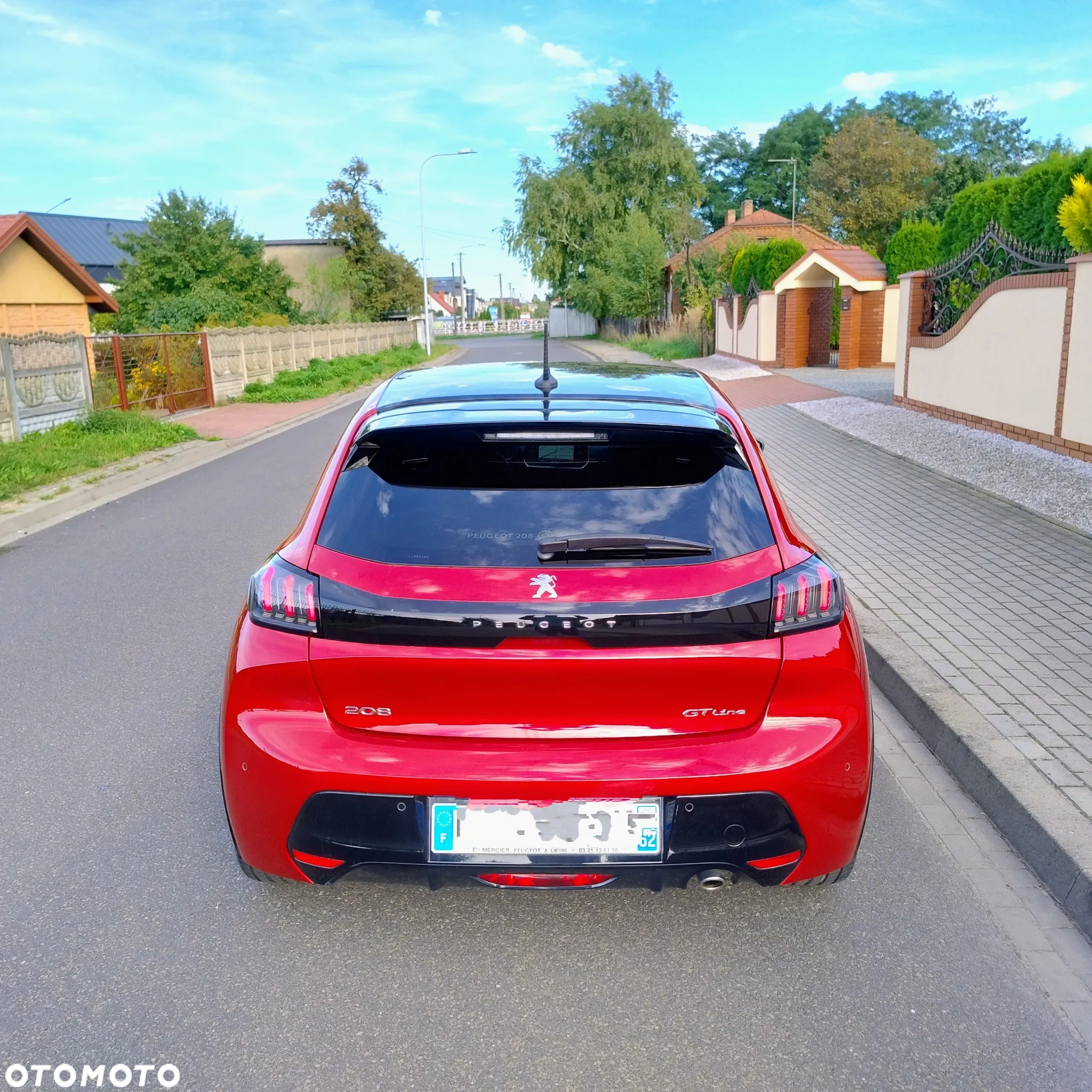 Peugeot 208 PureTech 100 GT - 4