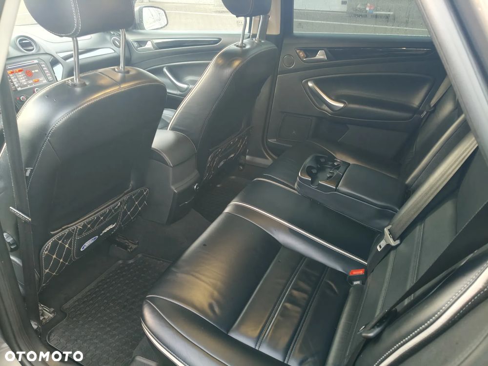 Ford Mondeo 2.0 TDCi Titanium X - 13