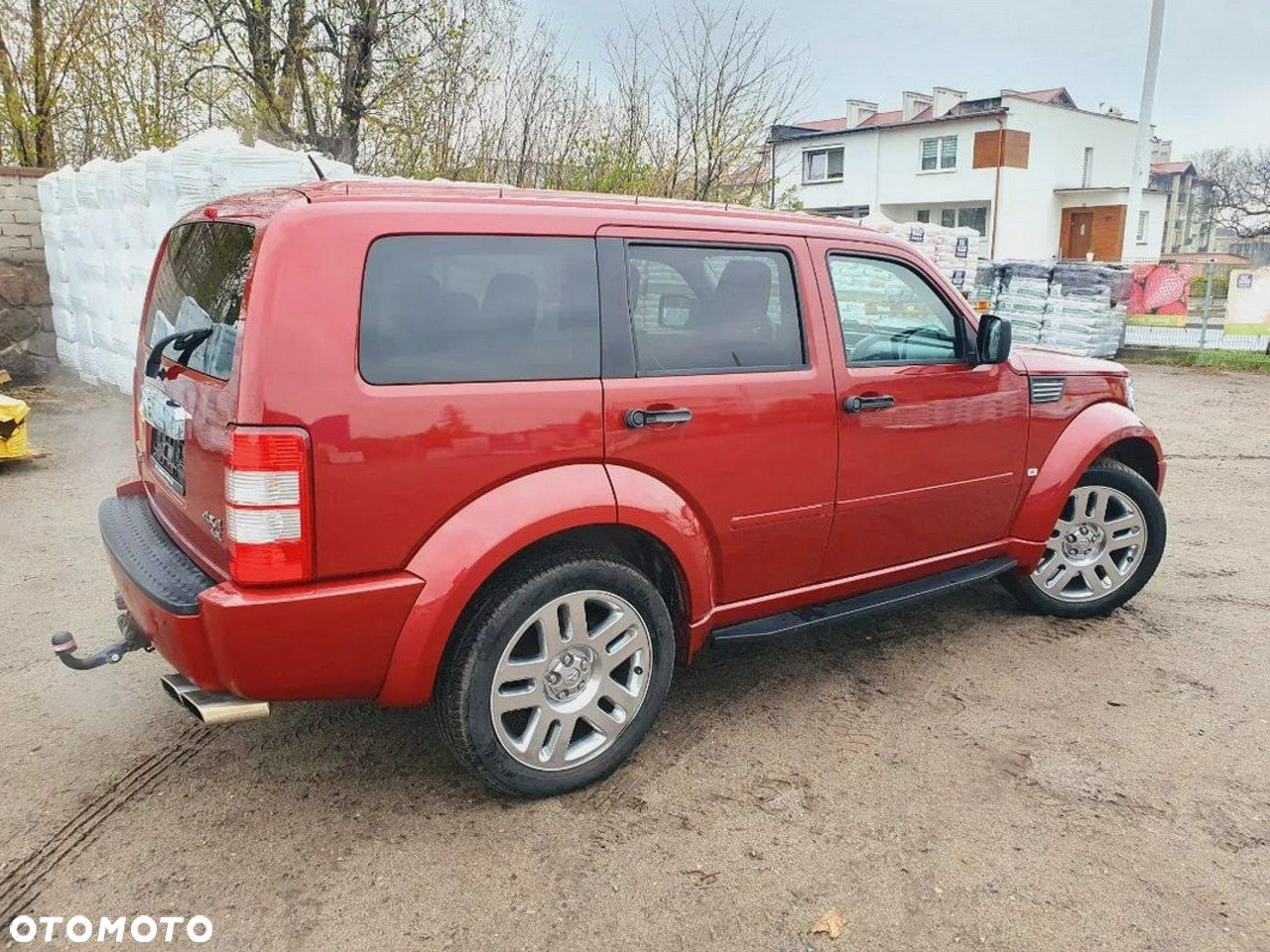 Dodge Nitro - 11