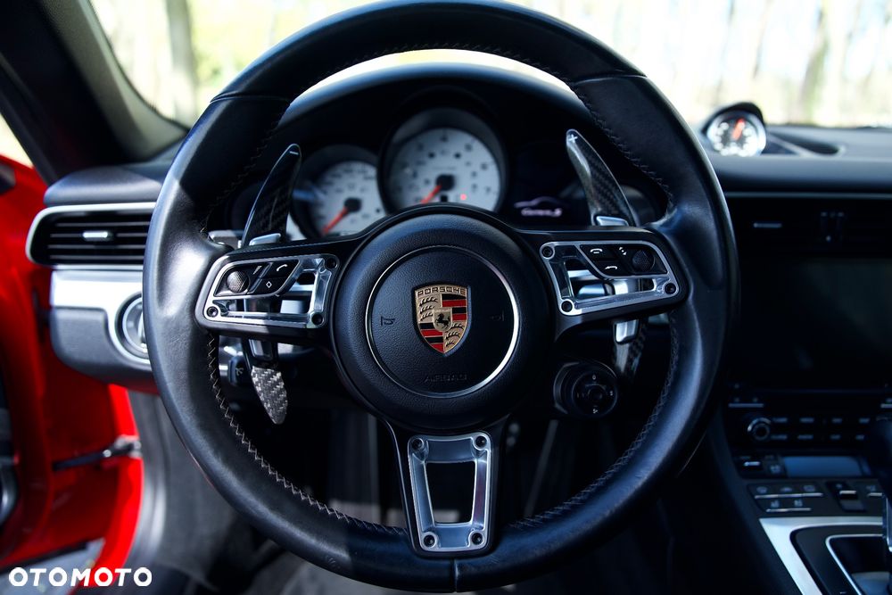 Porsche 911 - 18