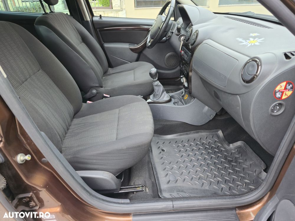 Dacia Duster 1.5 dCi 4x4 Prestige - 12