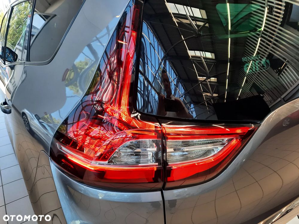 Renault Grand Scenic - 7