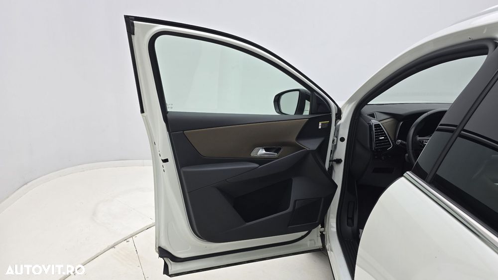 DS Automobiles DS 7 Crossback - 11