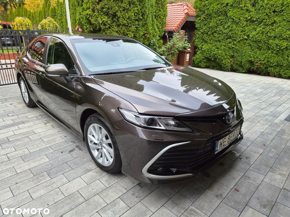 Toyota Camry - 7