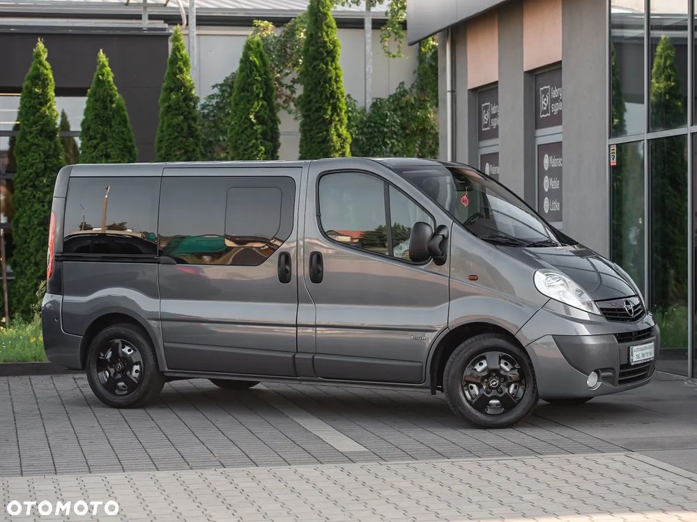 Opel Vivaro - 2