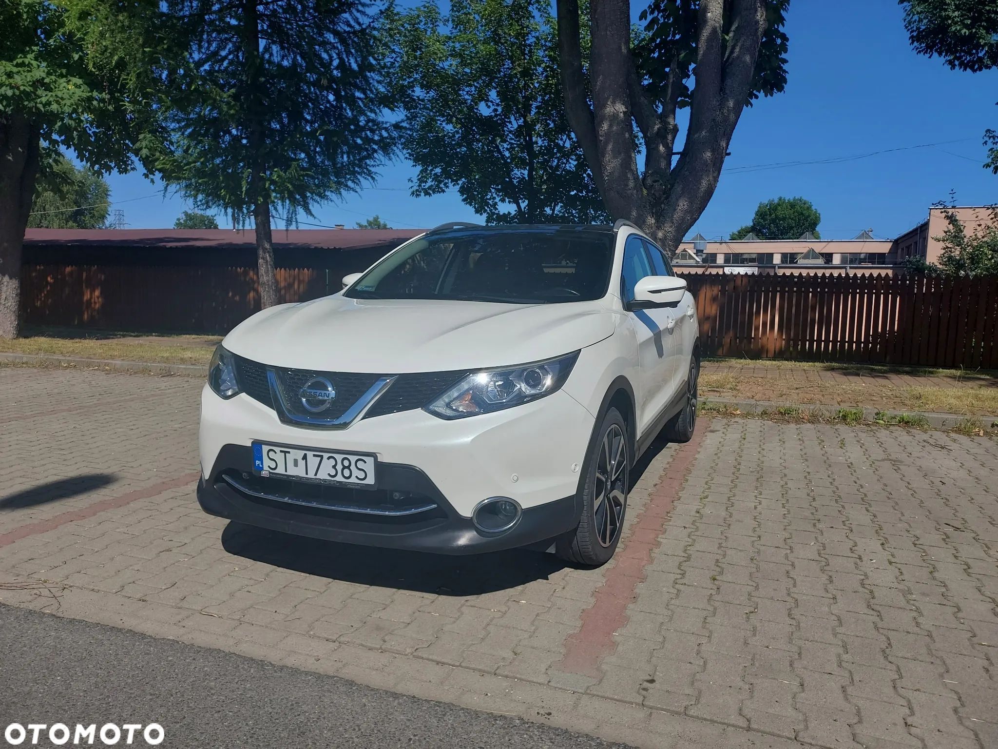 Nissan Qashqai 1.2 DIG-T Tekna - 1