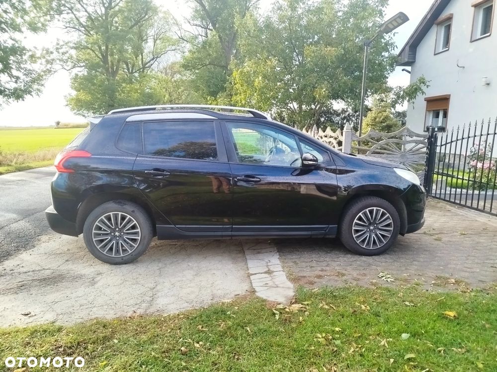 Peugeot 2008 - 6
