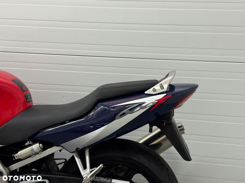 Honda CBR - 15