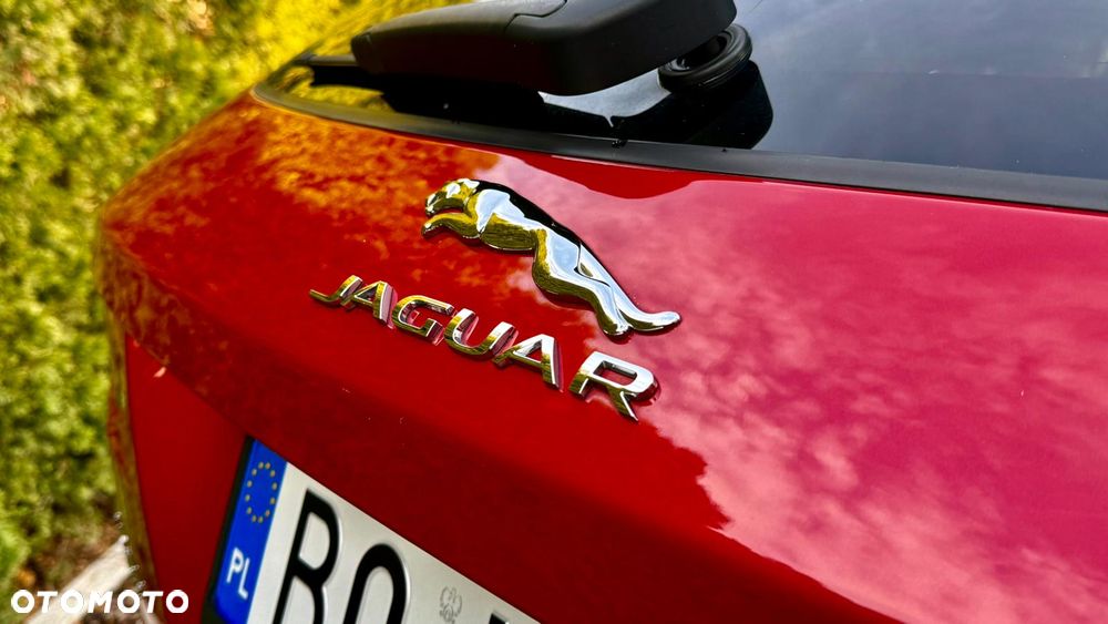 Jaguar F-Pace 2.0 i4P AWD R-Sport - 7