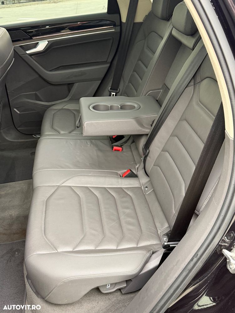 Volkswagen Touareg 3.0 V6 TDI 4Motion DPF Automatik Atmosphere - 9