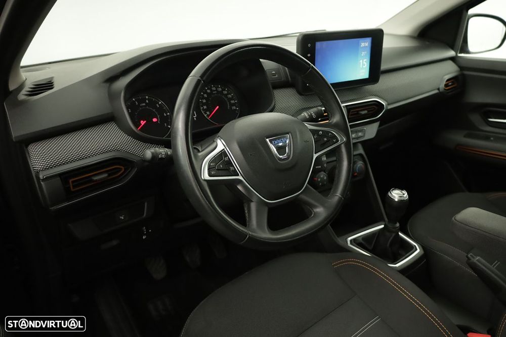 Dacia Sandero - 7