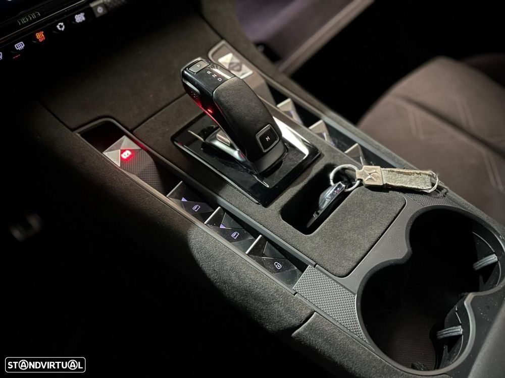 DS DS7 Crossback - 30