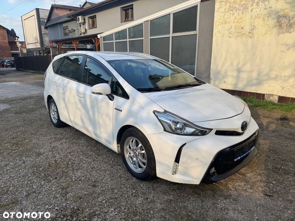 Toyota Prius+ - 1