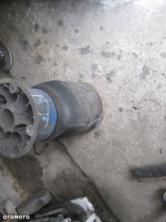 PODUSZKA PÓŁRESORA VOLVO FL FE EURO 4 5 - 3