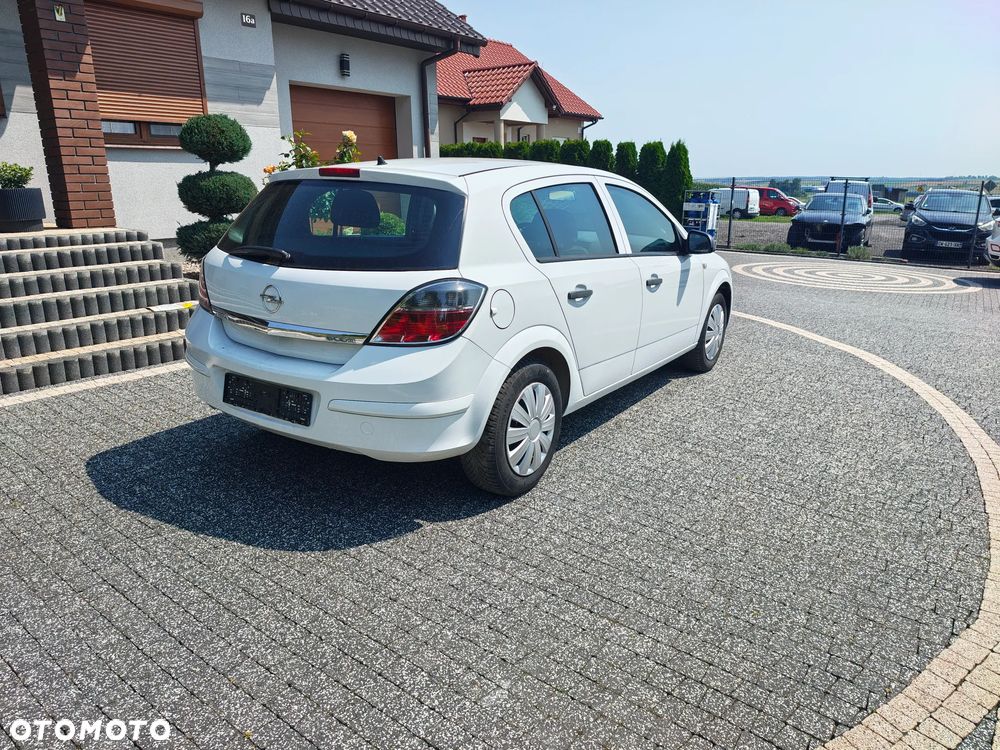 Opel Astra 1.4 Enjoy - 4