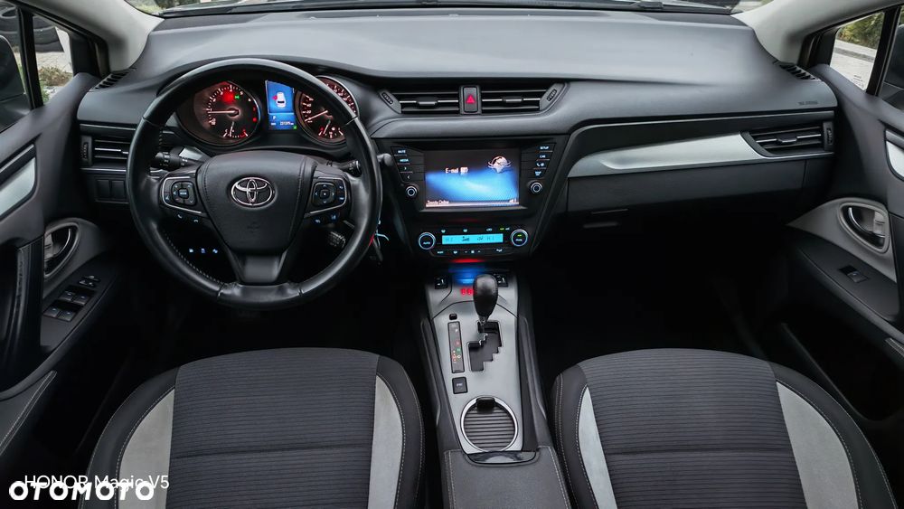 Toyota Avensis Touring Sports 1.8 Multidrive S Edition-S - 40