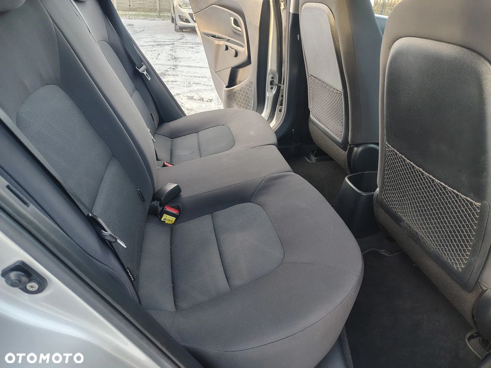 Kia Rio 1.4 Spirit - 16