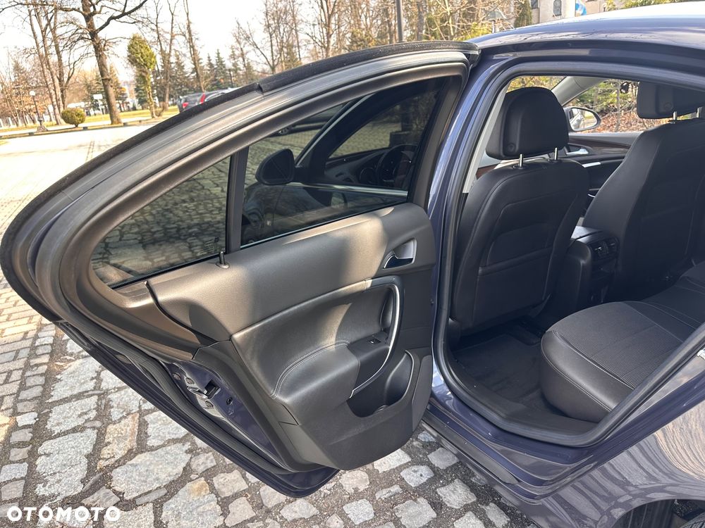 Opel Insignia 1.8 Cosmo - 21