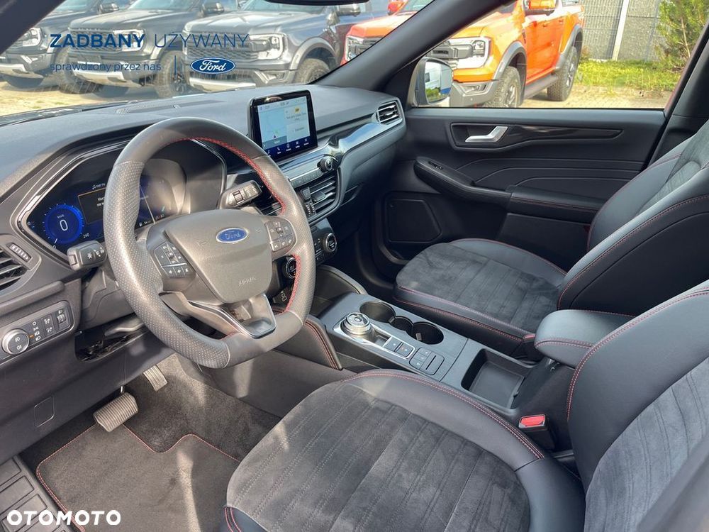Ford Kuga - 11