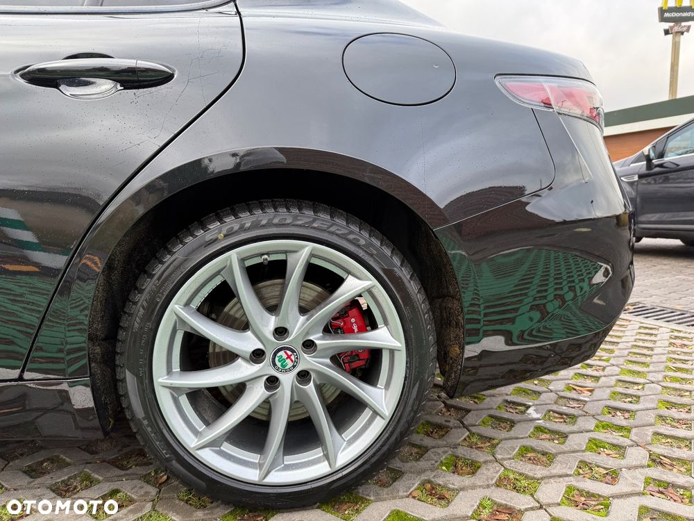 Alfa Romeo Giulia 2.0 Turbo Veloce Q4 - 9