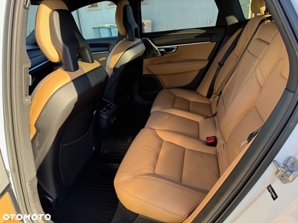 Volvo V90 Cross Country T6 AWD Geartronic - 10
