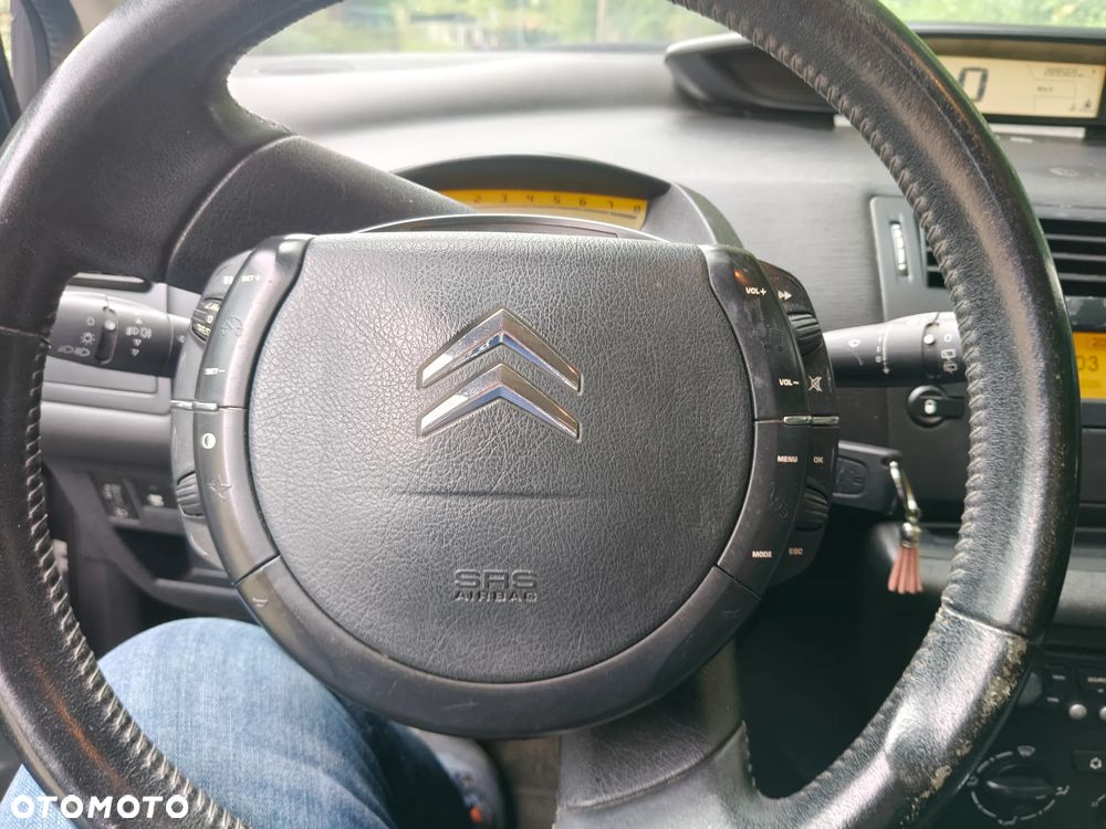 Citroën C4 1.6 16V Impress - 13