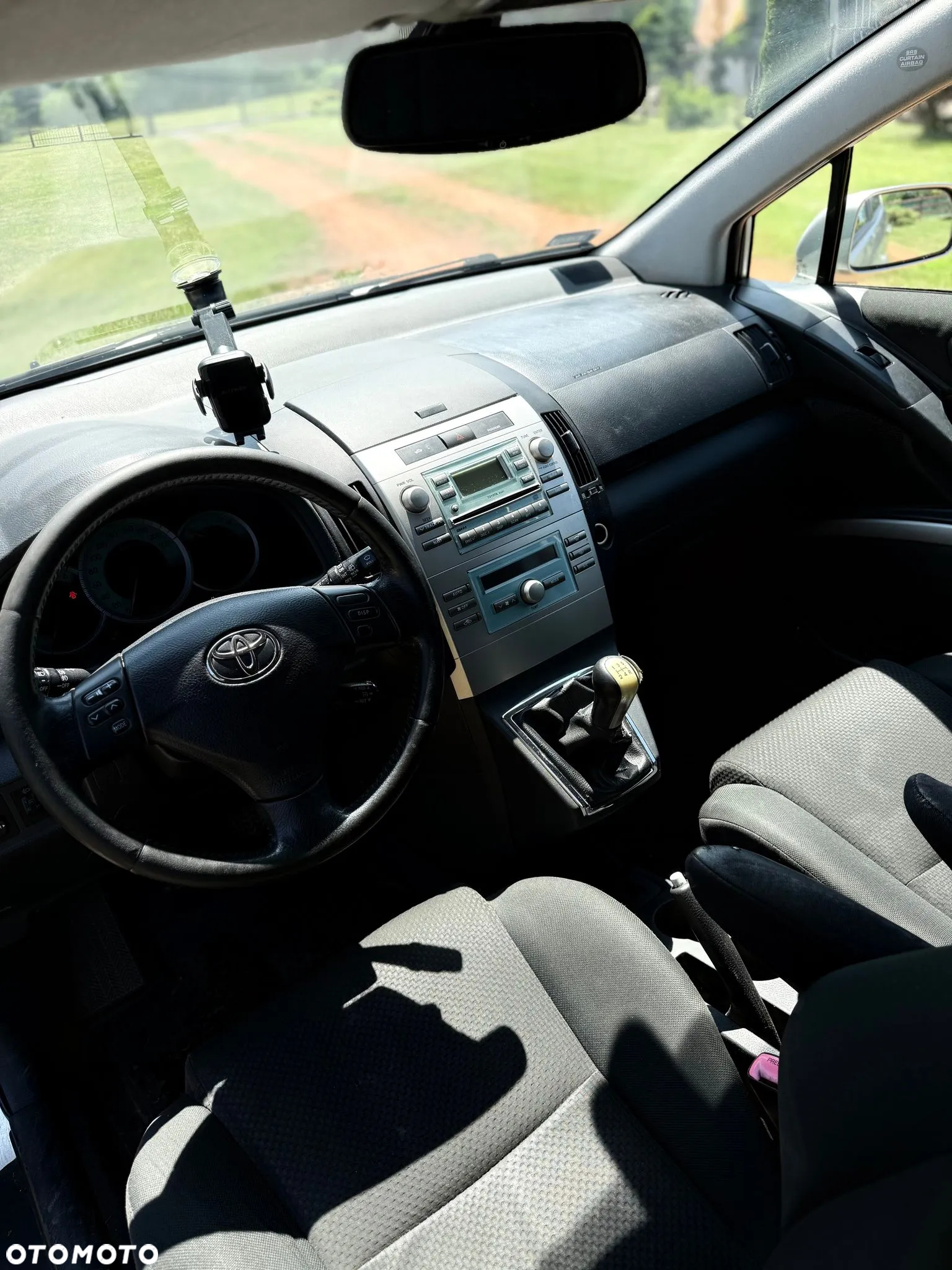 Toyota Corolla - 11