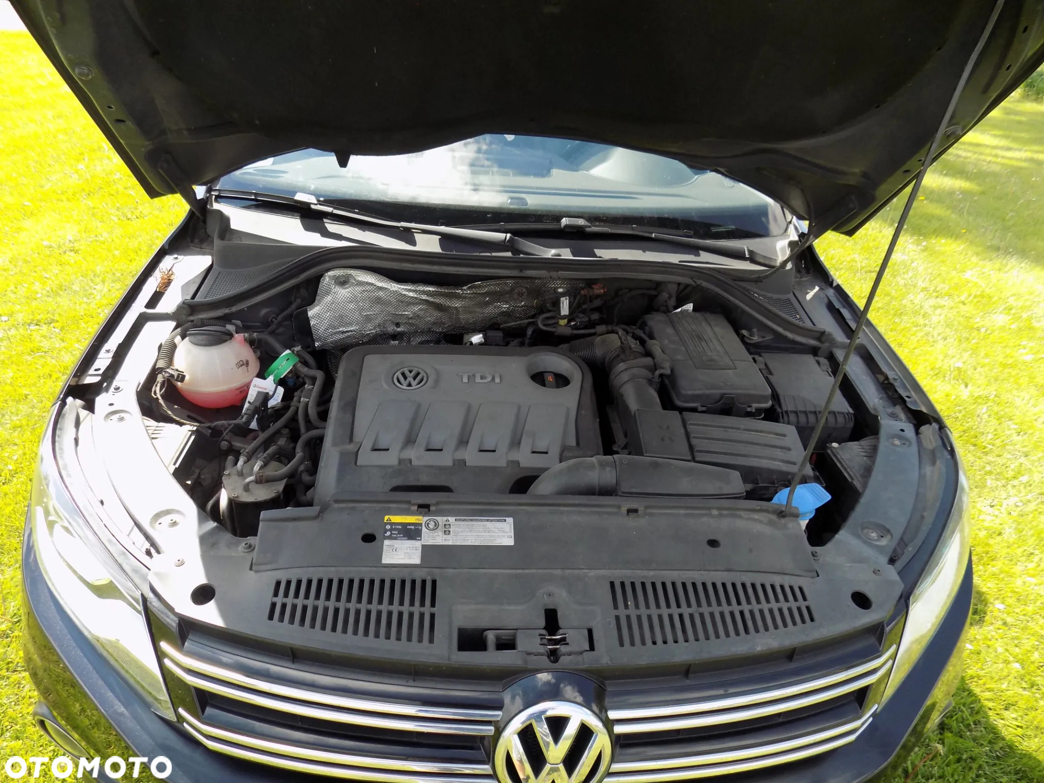 Volkswagen Tiguan 2.0 TDI DPF BlueMotion Technology Sport & Style - 16