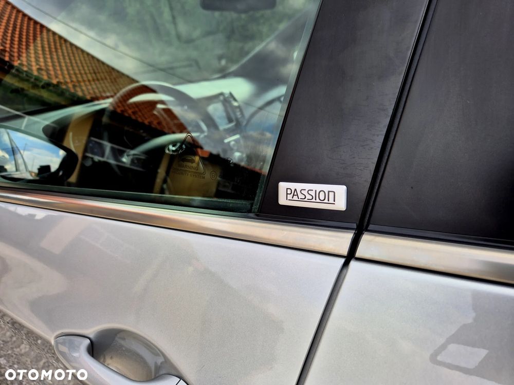 Hyundai i30 blue Kombi 1.6 GDi Passion - 14