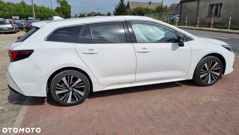 Toyota Corolla 1.8 Hybrid Comfort - 6