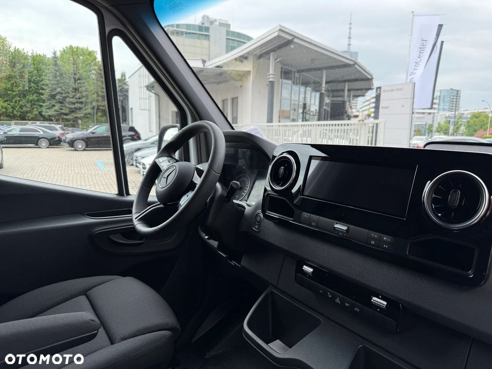 Mercedes-Benz Sprinter 317 CDI Furgon - 7