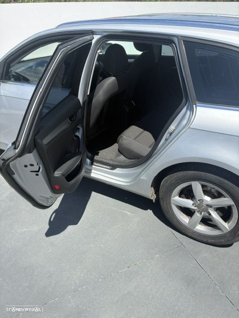 Audi A4 2.0 TDI DPF Ambition - 6