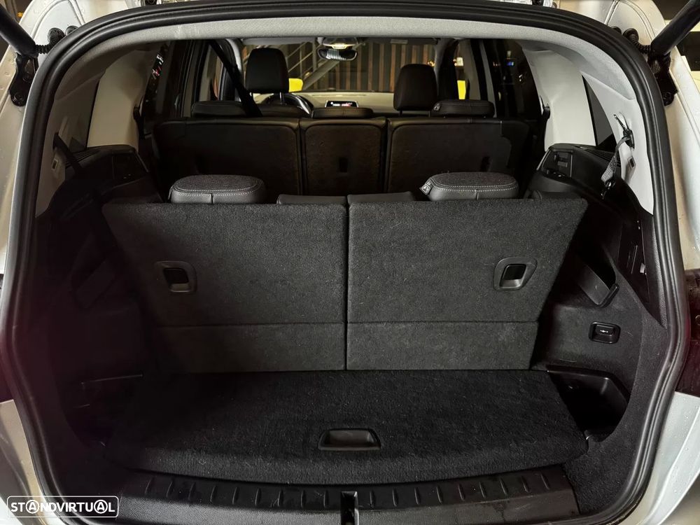 BMW 216 Gran Tourer d 7L - 32