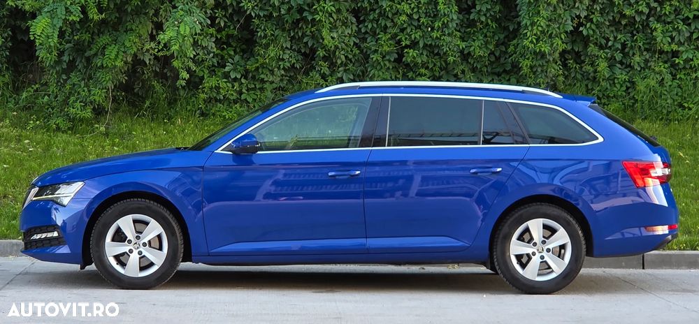 Skoda Superb 2.0 TDI DSG Selection - 11