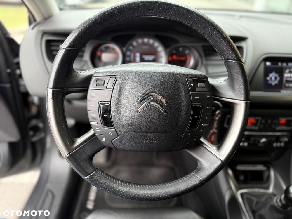 Citroën C5 2.0 HDi Exclusive - 19