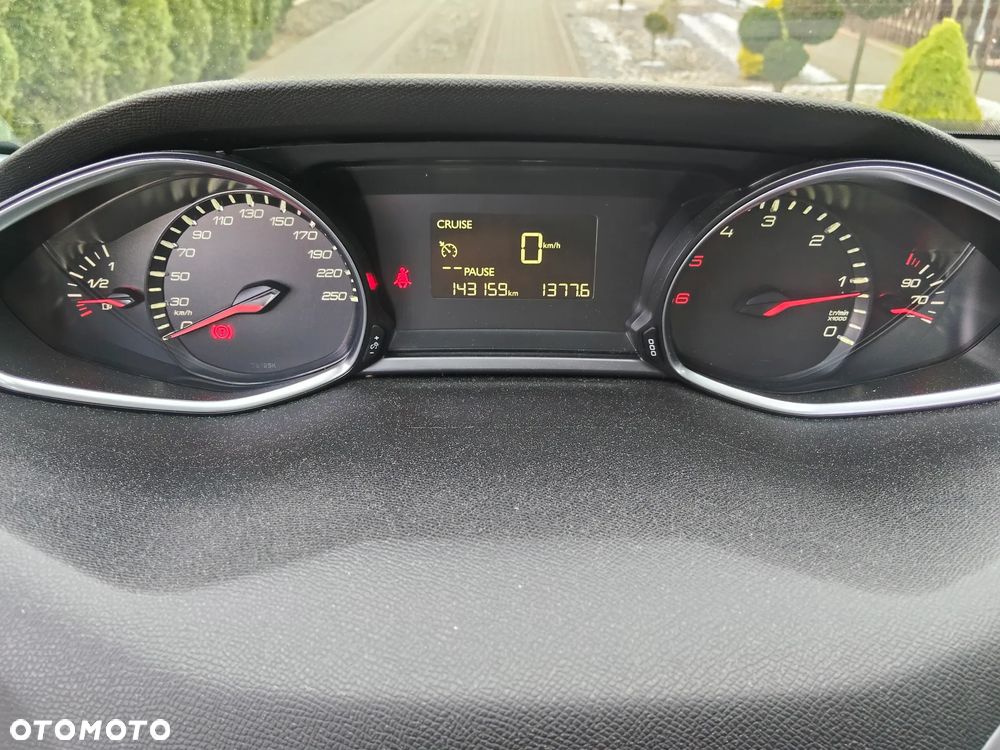 Peugeot 308 1.6 BlueHDi Active S&S - 27