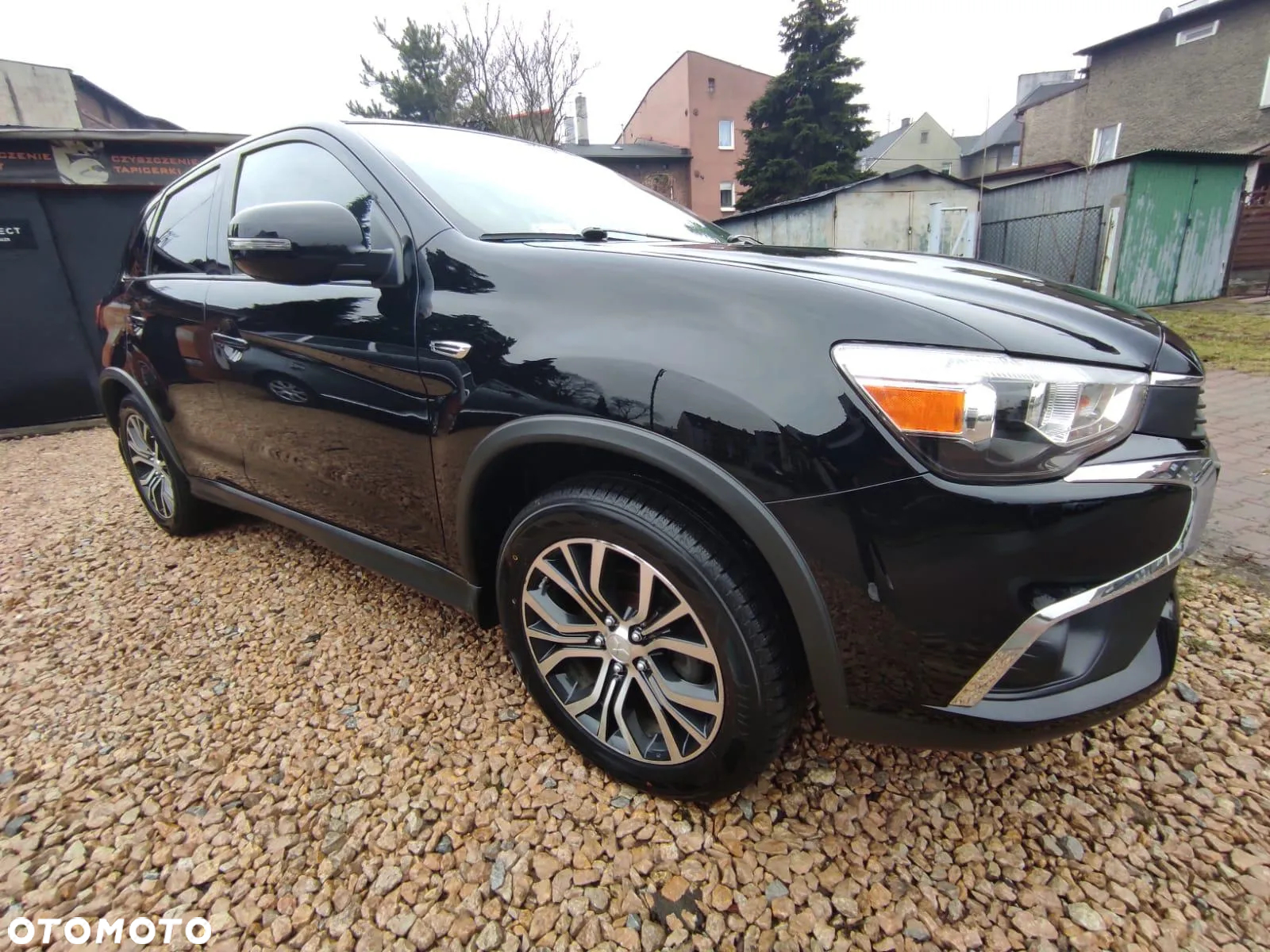 Mitsubishi ASX - 6