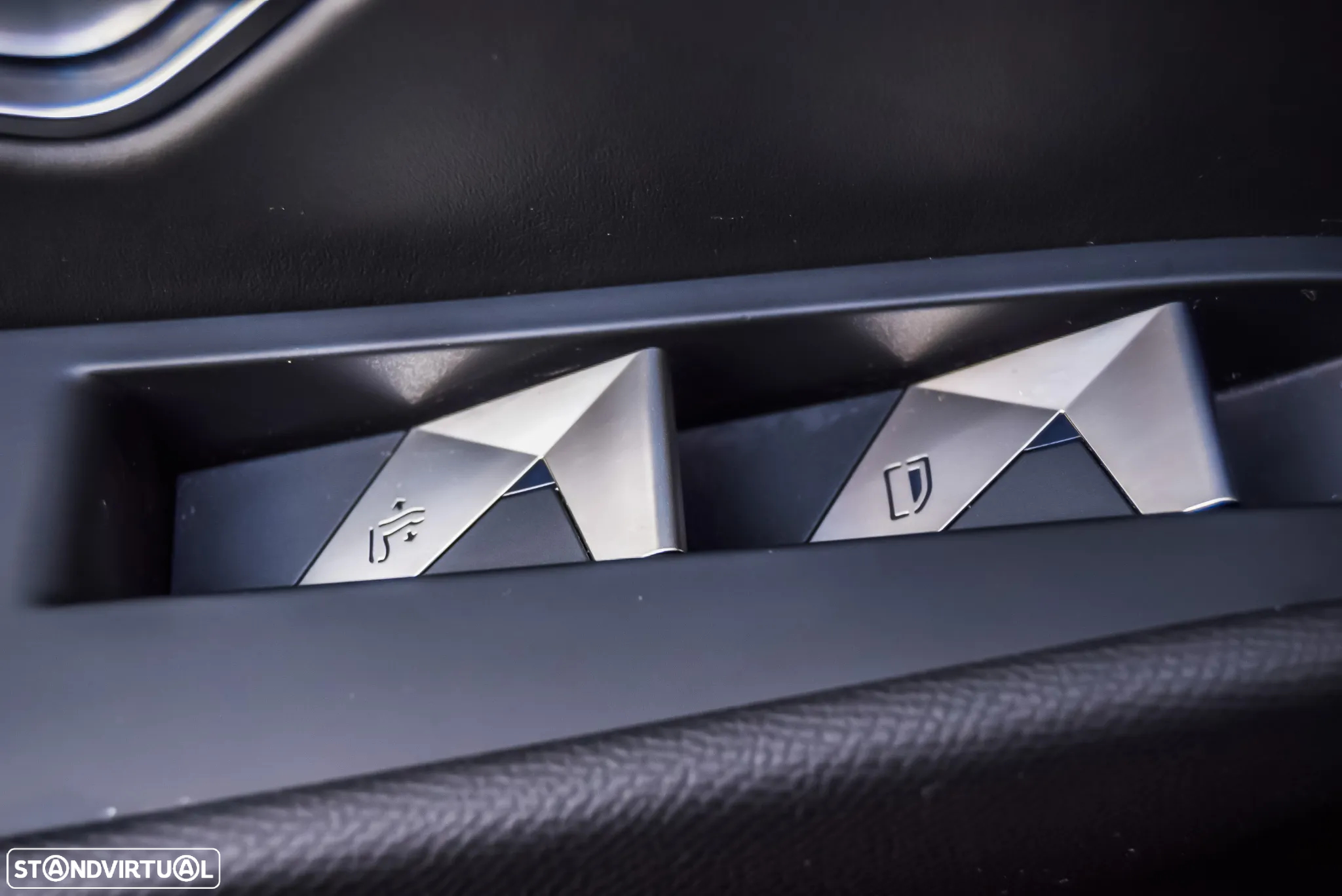 DS DS7 Crossback E-Tense SE Ligne Noire EAT8 - 25