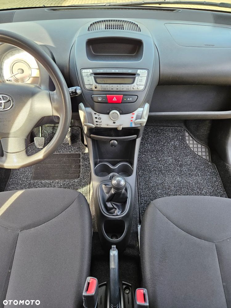 Toyota Aygo 1.0 VVT-i - 18